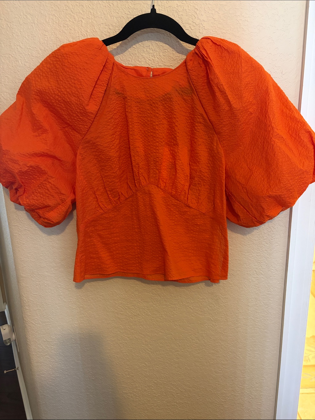 Frame Women's Orange Puff Sleeve Top